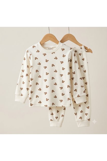 Pijama Takımı