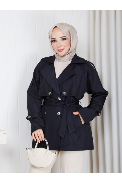 Women's Waterproof Trench Coat with Buttons, Belt, and Pockets