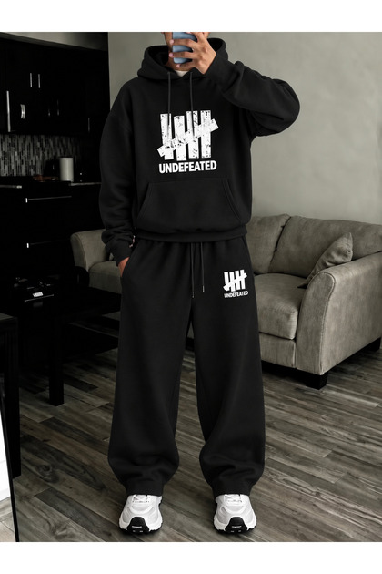 Unisex Women's and Men's Undefeated Printed Oversize Winter Sweatshirt and Baggy Sweatpants Set
