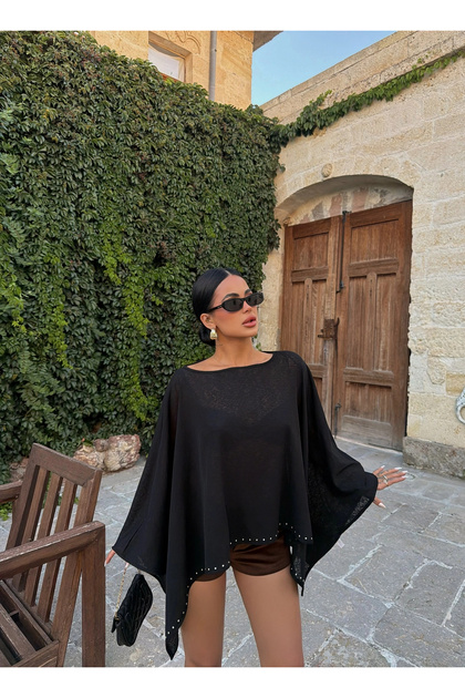 Black Stone Bat Poncho