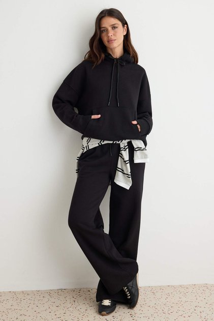 Siyah Kalın İçi Polarlı Kapüşonlu Oversize WideLeg/Geniş Kesim Örme Eşofman Takımı TWOAW27EM00013
