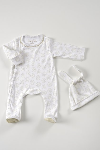 Lamb Organic Newborn Jumpsuit and Beanie 0-3 Months Baby Mini Newborn Set 100% Cotton