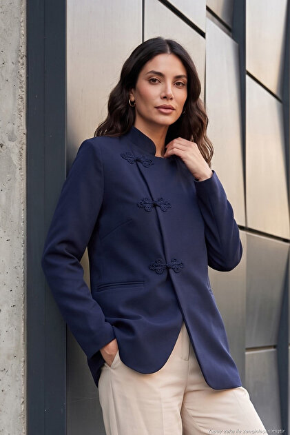 Hakim Lapel Collar Cross Closure Button Detailed Blazer Jacket Women's Jacket 6524064