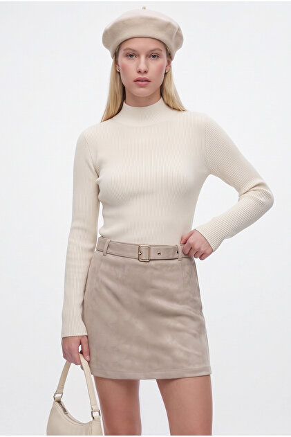 Women's Case Suede Textured Shorts Lined Belted Stone Mini Skirt