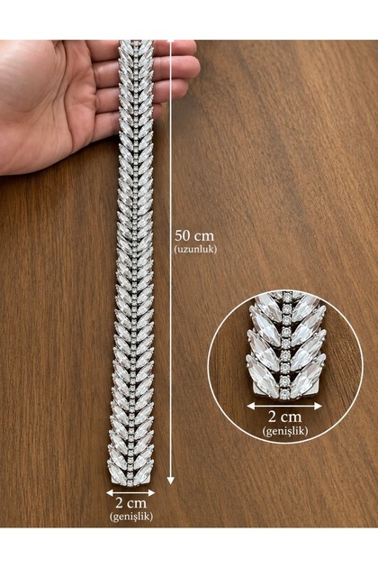 Işıltılı Zarafet: Kristal Taşlı Ütüyle Yapışan Aplik Şerit - Giyim Tekstil Hobi 50cm