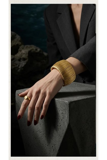 Brass Wire Wrapped Model Gold Color Women's Bracelet