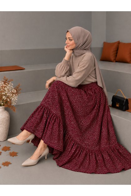 Desenli Katlı Volanlı Uzun Tesettür Etek