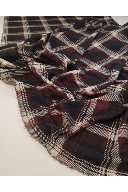 Gray Burgundy Black Plaid Jacquard Interlock Fabric Cardigan & Sweater Fabric 140X250Cm