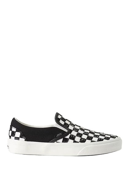 VN000D6Y7051 Classic Slip-On Siyah Kadın Lifestyle Ayakkabı