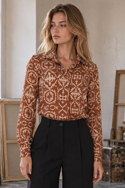 Women's Light Brown Line Pattern Long Sleeve Shirt Arm-20Y001002