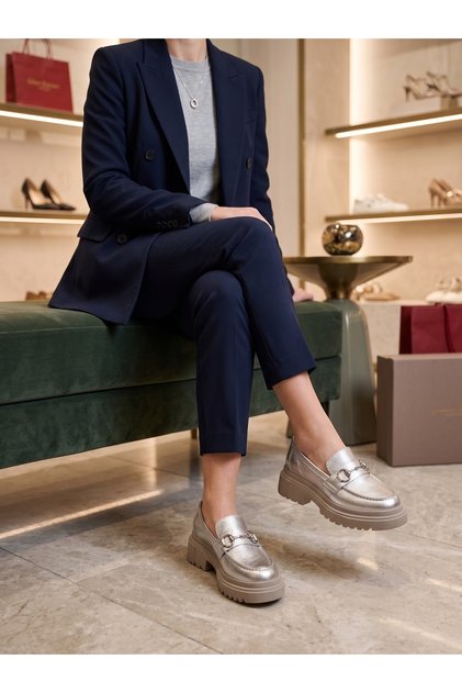 Gümüş Hakiki Deri Tokalı Kalın Taban Loafer Ayakkabı