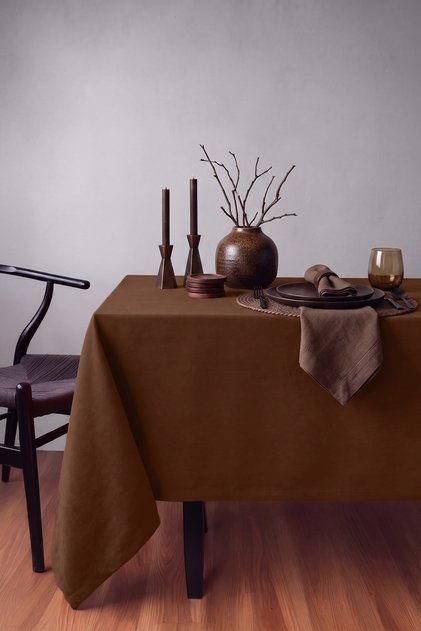 Velvet Textured Seamless Tablecloth, Sapphire Dark Tile