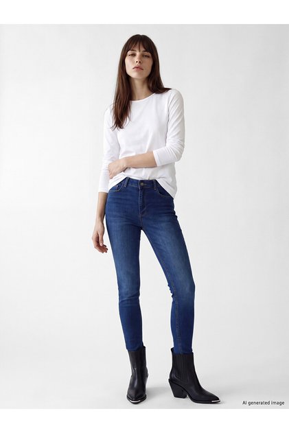 Nevavm Lcw Jeans with a Difference in Color, Indigo Denim, Straight Super Skinny & Extra Narrow High Waist Extra Narrow Leg.