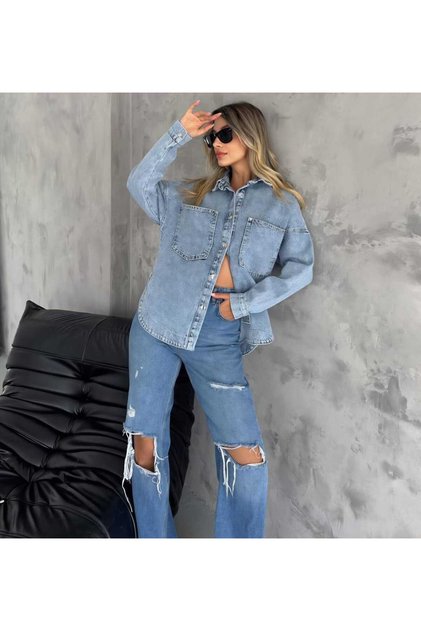 Women's Light Blue Label Detailed Double Pocket Snap Fastener Oversize Long Sleeve Autumn Denim Shirt