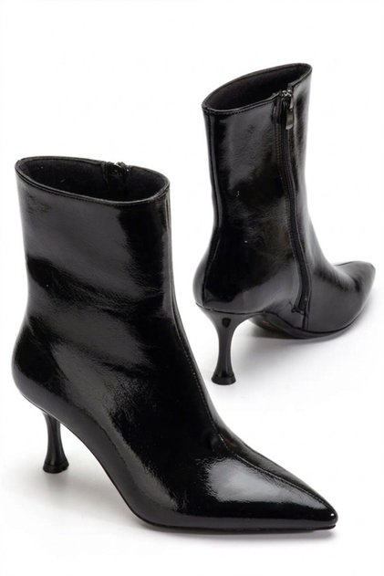 Women's Fairy Black Patent Leather 7 cm Heeled Pointed Toe Zippered Boots