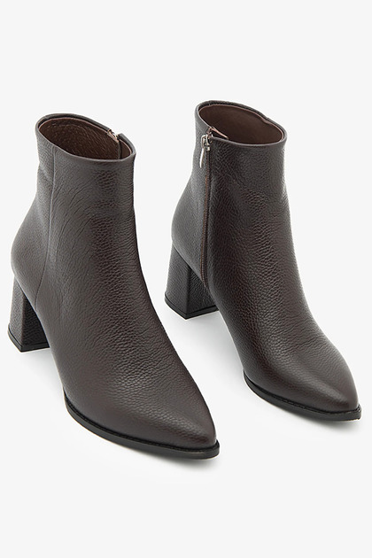 Brown Genuine Leather Boots Zippered Short Heeled Women's Boots