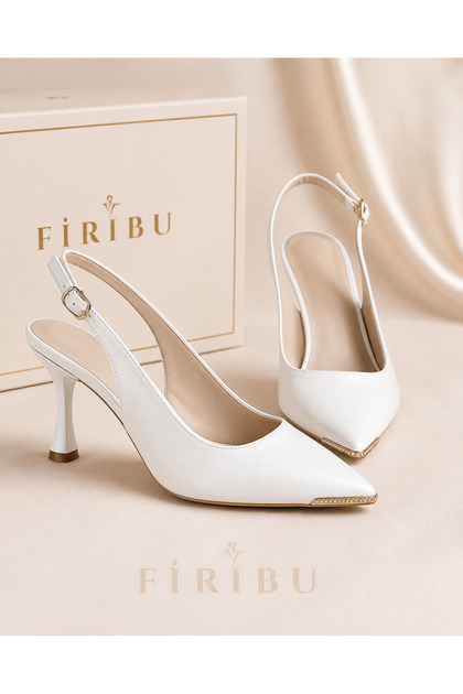 Slingback Topuklu Ayakkabı Sivri Burun Gold Detaylı Zarif Tasarım Şık Kadın Ayakkabı Günlük ve Özel Kullanım