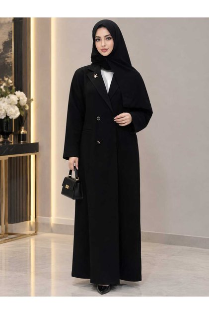 عباية نسائية سوداء بتصميم بليزر أنيق