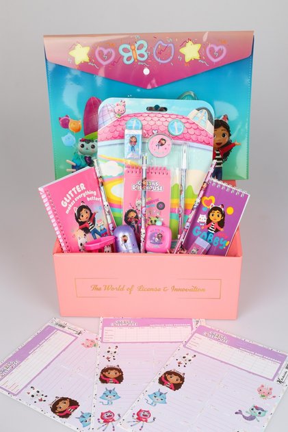 Dekomus Special Boxed Licensed Gabby's Dollhouse 17 Piece Stationery Set Notepad, Snap File, Pencil