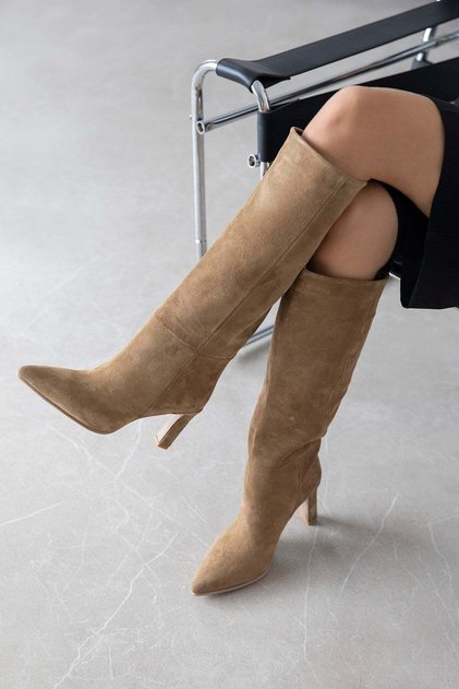 Crown Women's Genuine Leather Suede Boots Rome Beige Suede