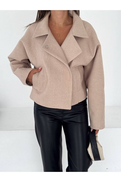 Women's Quality Wide-Collar Snap-On Jacket