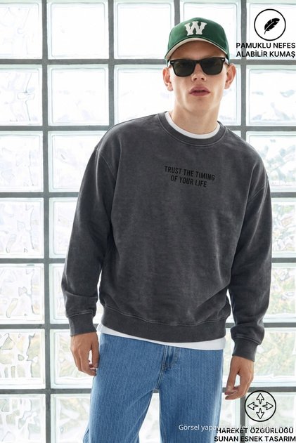 Men's Long Sleeve Crew Neck Smoked Sweatshirt