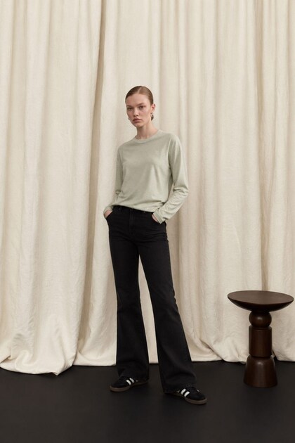 Crew Neck Basic Blouse Light Green