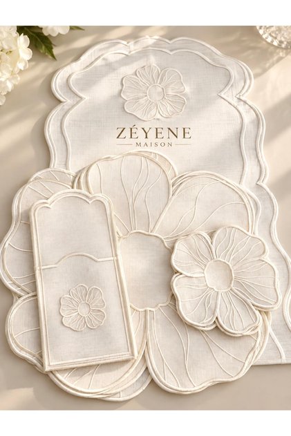 Daisy Embroidered Linen American Service Set 19 Pieces for 6 People