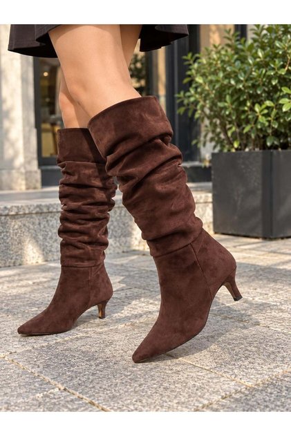 Women's Ti̇ma Brown Suede 6 cm Heeled Bellows Pointed Toe Nailed Heel Boots