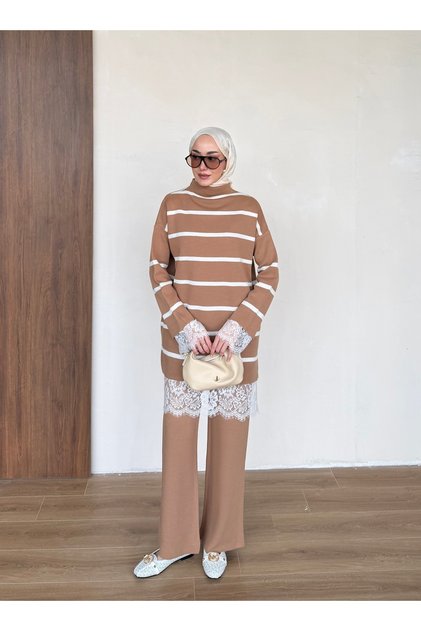 Lace Detailed Striped Knitwear Set