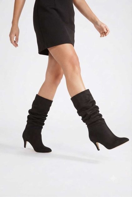 Short Bellows Boot with Long Heel in Suede