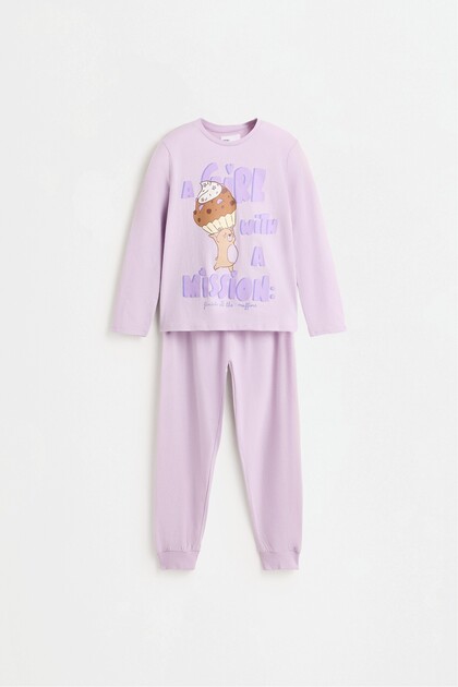 Baskılı uzun pijama takımı