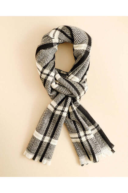 Women Assorted Scarf