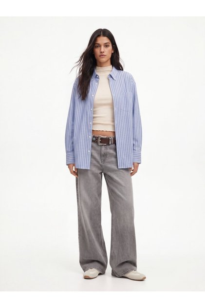 Slim Fit High Collar White Sweatshirt