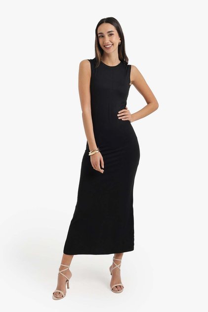 Karina Round Neck Midi Dress - Black