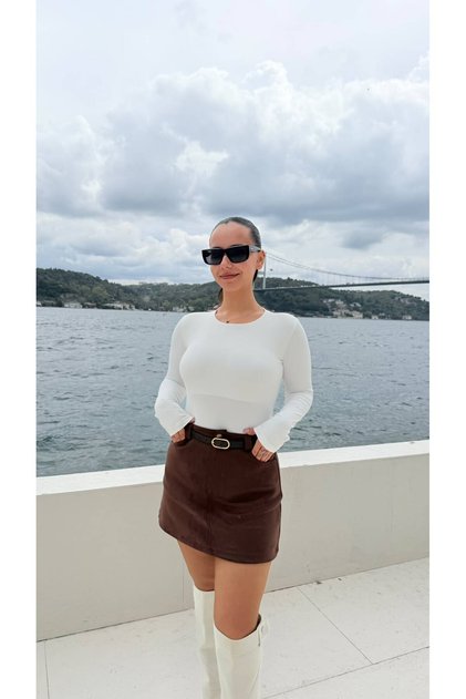 Kemerli Süet Etek Şortlu