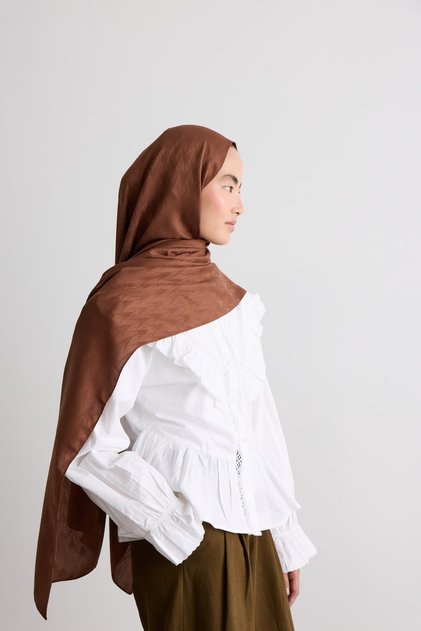 Leaf Pattern Silky Jacquard Shawl