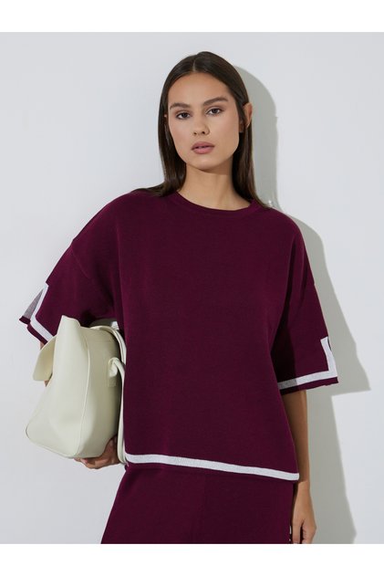 Burgundy Relaxed Knit Top with Contrast Trim
