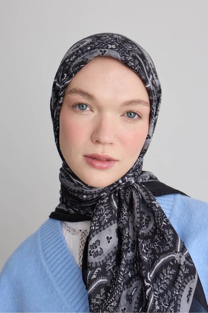 Anatolian Paisley Pattern Bamboo Scarf