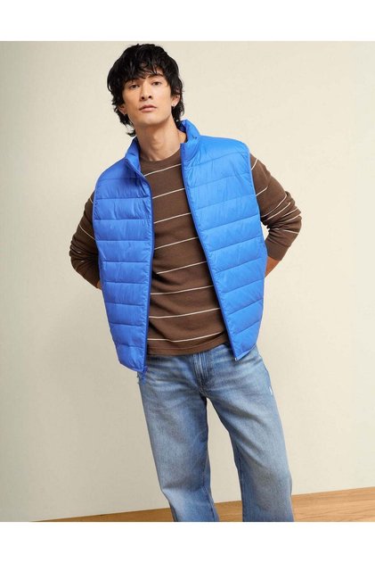 AE Puffer Vest