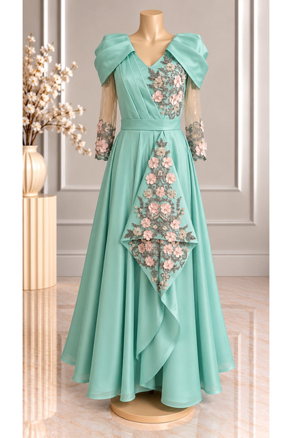 Rochie de ocazie, accesorizată cu dantelă aplicată manual