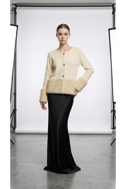Fashionable Fur-Detail, Angora, Metal Buttons (65 cm) Women's Cardigan