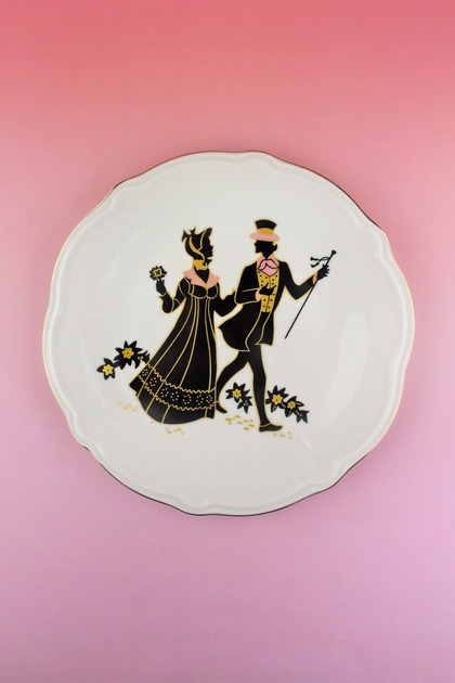 New Silhouette Gold Gilded Serving/Wall Plate