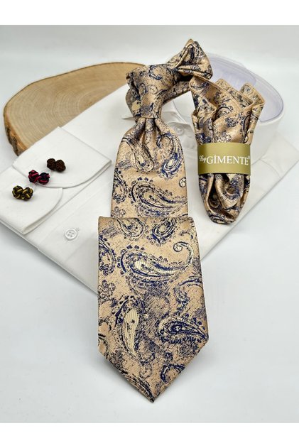 Classic Tie with Mink Shawl Patterned Handkerchief