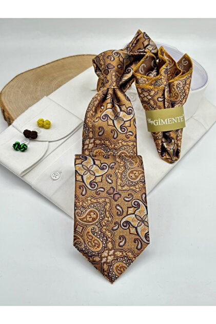 Classic Tie with Gold Paisley Patterned Handkerchief