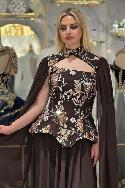Kahverengi Eteği Şifon Çiçekli Pelerinli Abiye 2270