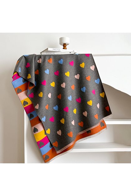 GRAY Autumn Winter Retro Imitaion Cashmere Shawl Fashion Woman Versatile Heart Double-sided Color Ma