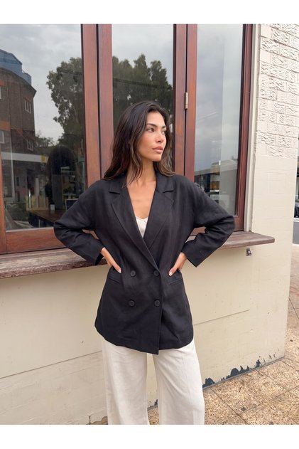 Black Double-Breasted Collar Off-Shoulder Oversize Comfortable Fit Button Detailed Woven Blazer Jacket