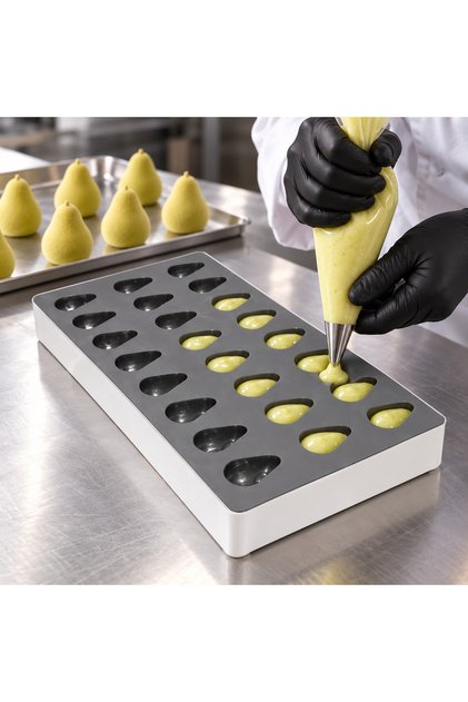 Frame-Standed Mini Fruit Silicone Ice Cream Mold Pear