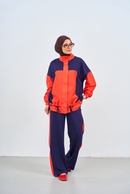 Women's Garni Detailed Lace-Up Suit Red